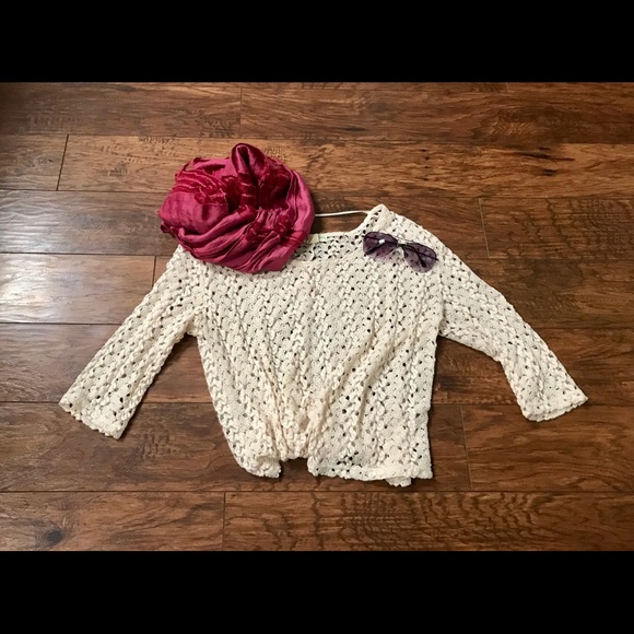 DONATED!!!  Staring at Stars - UO Sweater! - Picture 3 of 8